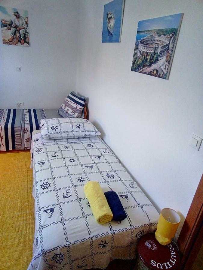 Apartment App Sailboat Near City Center And Beach